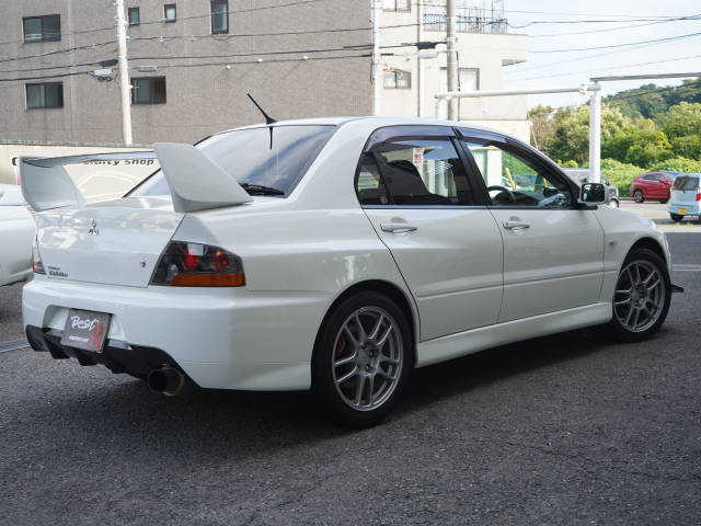 2005 Mitsubishi Lancer JDM car for sale — photo 2 of 25