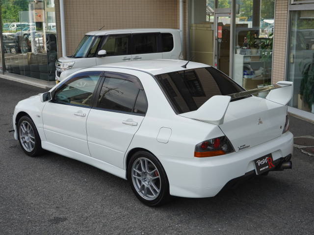 2005 Mitsubishi Lancer JDM car for sale — photo 4 of 25